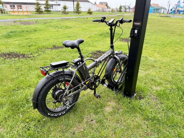 Solea 8'x8' (support à vélo) - Municipalité de Sainte-Luce (5)