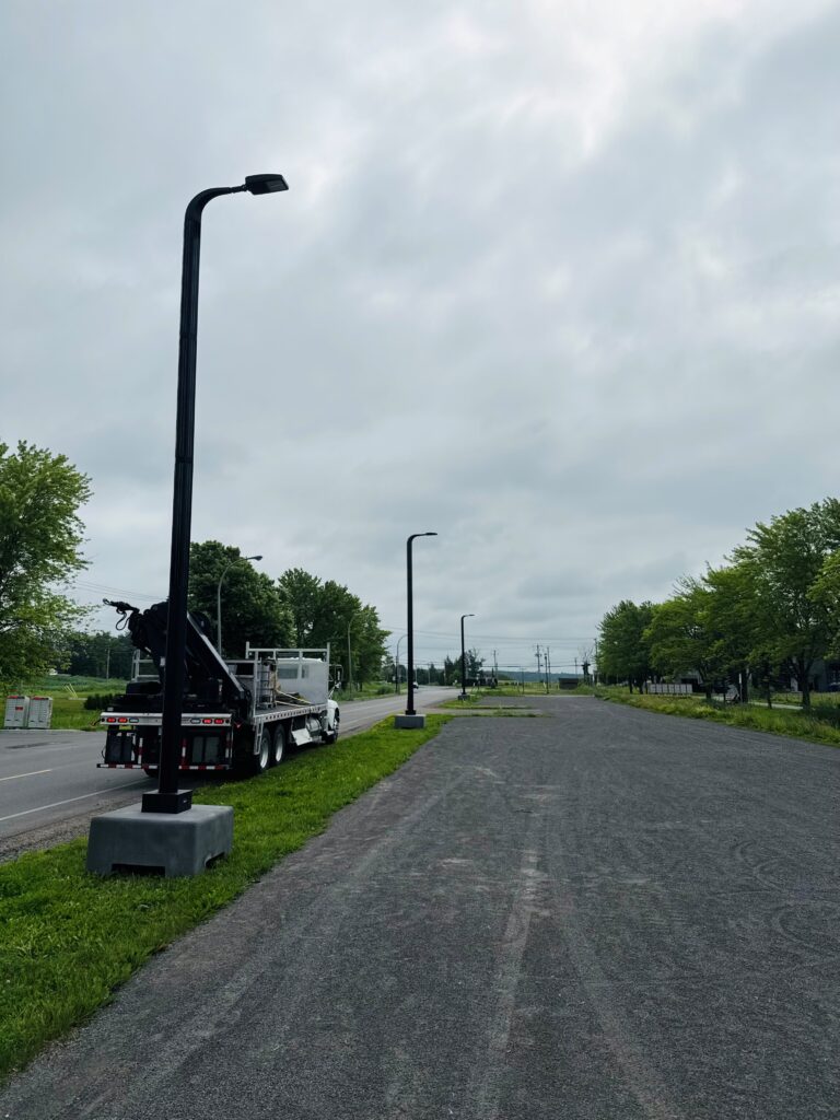 Solidel- Lampadaire Panorama 25' - Sainte-Anne-des-Plaines